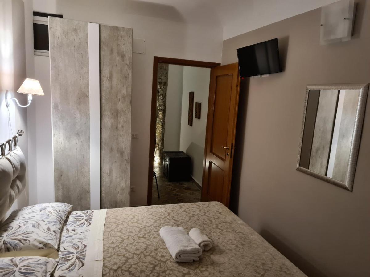 Agora Sant'Anna Apartment Palermo Buitenkant foto