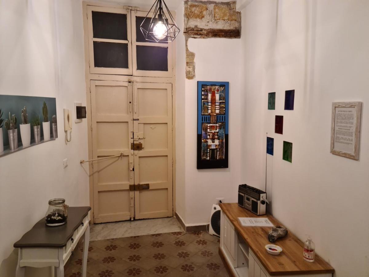 Agora Sant'Anna Apartment Palermo Buitenkant foto